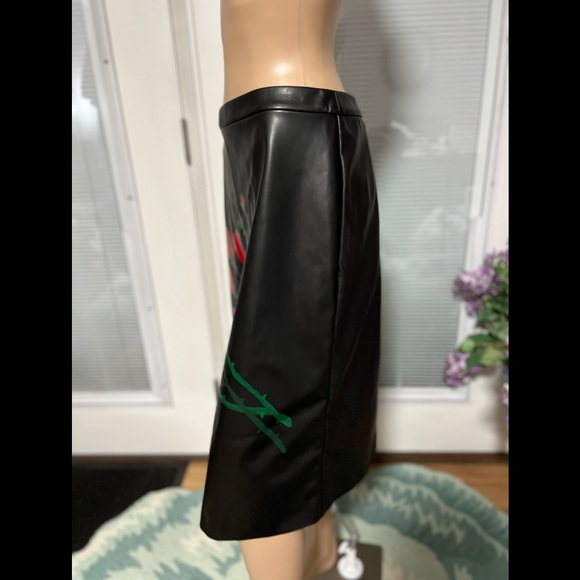 Bernadette Eva Painted Flowers Faux Leather Skirt - Picture 8 of 14